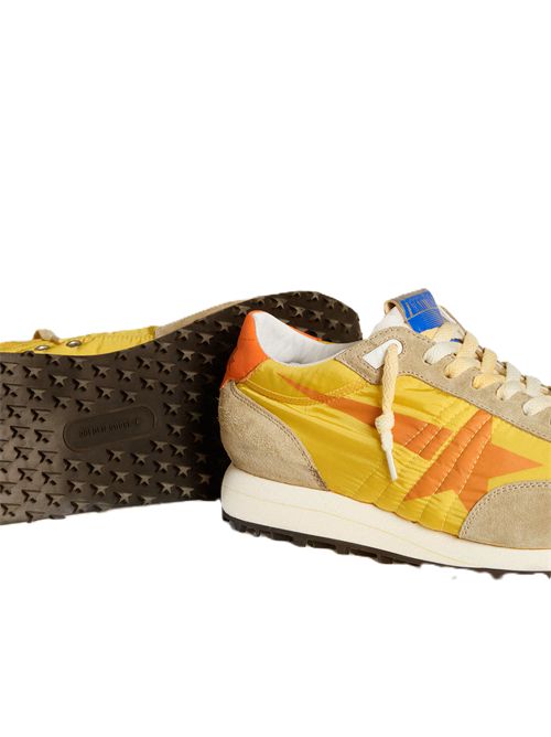 Golden Goose Marathon Uomo con tomaia in nylon di colore giallo e stella arancione Golden Goose | GMF00683F00546282542